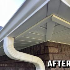Elevate-Your-Homes-Appeal-in-Defuniak-Springs-Florida-Premier-House-Washing-Gutter-Clean-Out-Sidewalk-and-Driveway-Cleaning-by-Honorable-Pressure-Washing 3