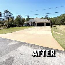 Navarres-Premier-Driveway-Cleaning-Service-Honorable-Pressure-Washing-Delivers-Excellence 4